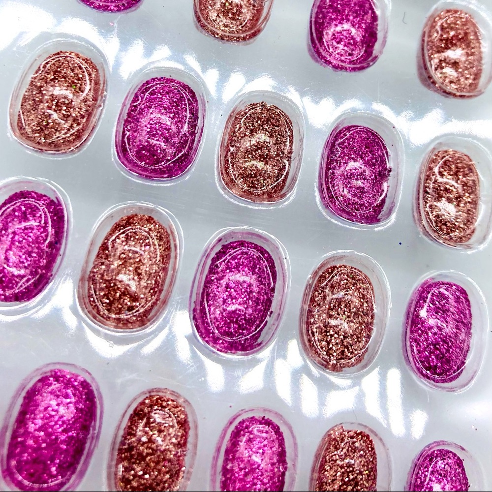 Press-on Nails Glitter Set Gold/Pink New Open Box